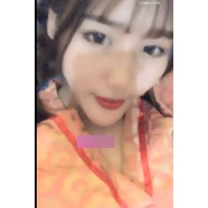 蜜桃极品：女主播无名小妖，魅力颜值丰满，人间极品，4.2G视频盛宴