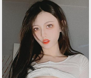 推特狐狸小妖LUCKYYCXYHLXY：高颜值粉嫩身材、63V844M蜜臀小仙女、如花似锦的玩具撩拨让男票们怦然心动