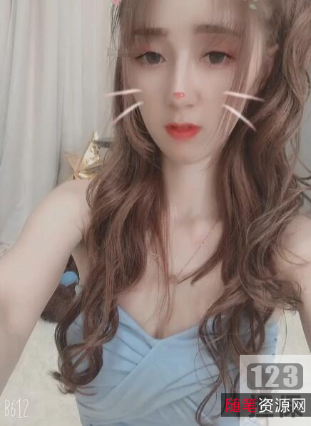 虎牙主播夏璃月土豪定制视频