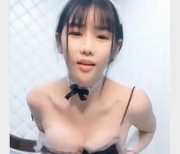 精选童颜妹子Huluwa少男：颜值Max、榨汁机群殴，1V187M欢乐视频资源