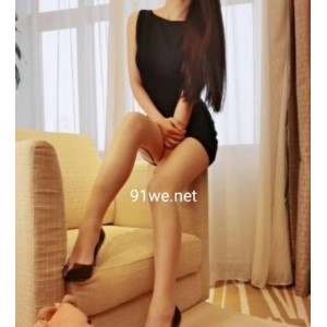 虎牙火爆稀缺！极品美女浮力自拍，金主们快来看！