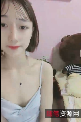 母女丑闻：2V+7P+556MB+557MB百度盘直播扣穴B