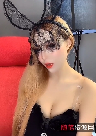 糖糖小姐姐33W粉丝！超大12.38G肉感视频合集！