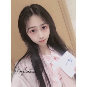 洛丽双马尾COS不良少女高端定制视频资源：微博网红抖音网红江可爱呀的反差美丽，41V黑旗袍私聊资源爆款！