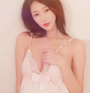 《91制片厂出品：贤惠的嫂子》，女神袁可妮饺子般美味的好玩剧情！