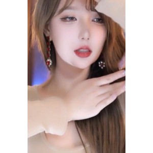 《Minana超级精彩！11月斗鱼直播舞蹈合集[原版无水/35V/7.9G/百度云]》