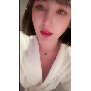 搬运疯狂抖音：美女情难自禁！漂亮馒头NV4.3G百度盘