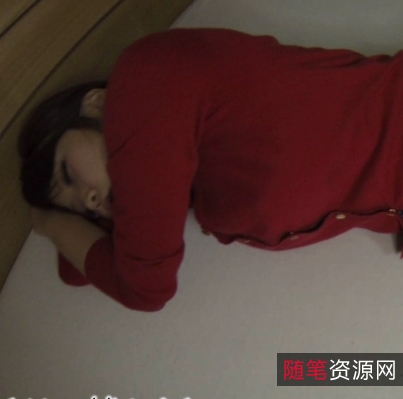 罕见美女凸起凹陷胸前软肉645MB百度云视频