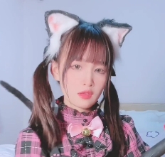 推特小鹿酱大合集：198v192p22.2G自行打包百度盘收藏版