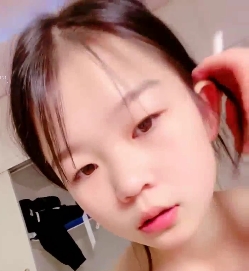 00后玩乐双头龙互擦百合嫩妹12V17G百度盘