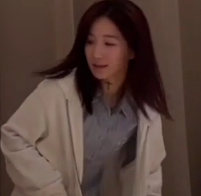 清纯学生妹：甜美声音、干净边缘、长相漂亮，自行打包上传百度盘