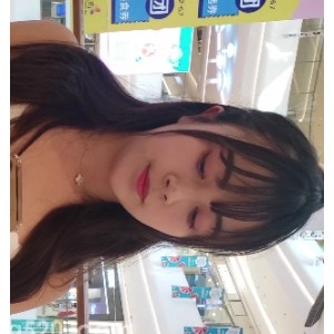 丰满胖臀美女紧身牛仔裤视频3V高清下载