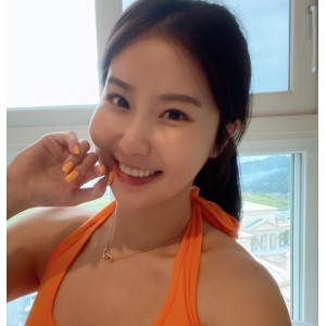 女神Jena户外拍摄拾趣百度盘