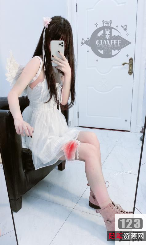 限时特惠微博芊芊68套天使芭蕾裙，白色YELUSHE学生袜，翅膀设计，适合白皙肤色！全系列图展示，VIP专享，私人定制，不容错过的收藏！