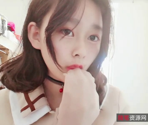 美少女模仿关晓彤合集：资源、图片、视频全包！