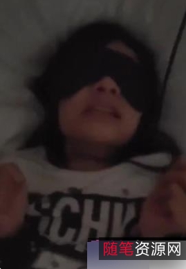 1.狗头萝莉作品7部：可爱的宠物系列2.狗头萝莉作品：迷人的少女形象3.狗头萝莉作品7部：精美的擦画集4.狗头萝莉作品：萌萌的动物角色5.狗头萝莉作品7部：温馨的家庭场景6.狗头萝莉作品：可爱的童话故事7.狗头萝莉作品7部：甜美的时尚擦图