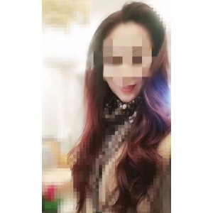 超级韵味的岳母大人乱来视频-禁忌感觉体验这个视频带您进入一个充满禁忌和感觉的世界，主角是一位外表娇艳动人的岳母大人。身穿性感服装散发着成熟女人的韵味，与她乱来的场面让您沉浸其中。视频内容共345M，包含4个视频和73张图片，让您尽情欣赏。主角与乱来媳妇怀孕待产的情节更让人心跳加速，带给您全新的体验和。永久链接保证您随时随地欣赏这个令人心动的场面。