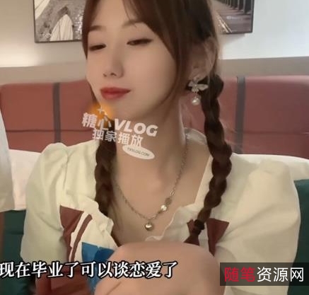 小桃酱美少女在酒店被学长骗的故事