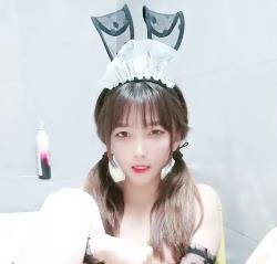 双马尾青春活力萌妹直播身材展示观众认可S给作指J爸爸