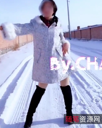 自行打包的34V合集,大爷勾引monai的34V影片,大小为3.58G,可在百度盘上下载。