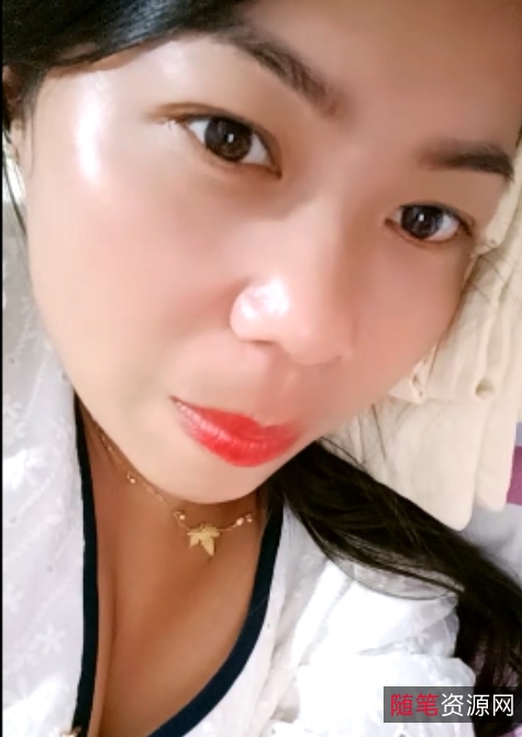 农村骚妇户外裸奔跳弹狂震水花喷2.6G