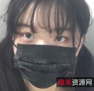 转载搬运:关于转载搬运的商品标题可能是“全新转载搬运教程”或者“转载搬运技巧分享”双马尾:关于双马尾的商品标题可能是“时尚双马尾发饰”或者“可爱双马尾发型教程”大罩杯:关于大罩杯的商品标题可能是“舒适大罩杯内衣”或者“性感大罩杯比基尼”妹子:关于妹子的商品标题可能是“时尚妹子穿搭指南”或者“可爱妹子公仔收藏”各种道就婧关于各种道具的商品标题可能是“多功能户外道具套装”或者“创意家居装饰道具”有尺度