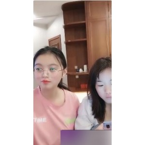 新晋网红百合妹子丘比特吖作品两部