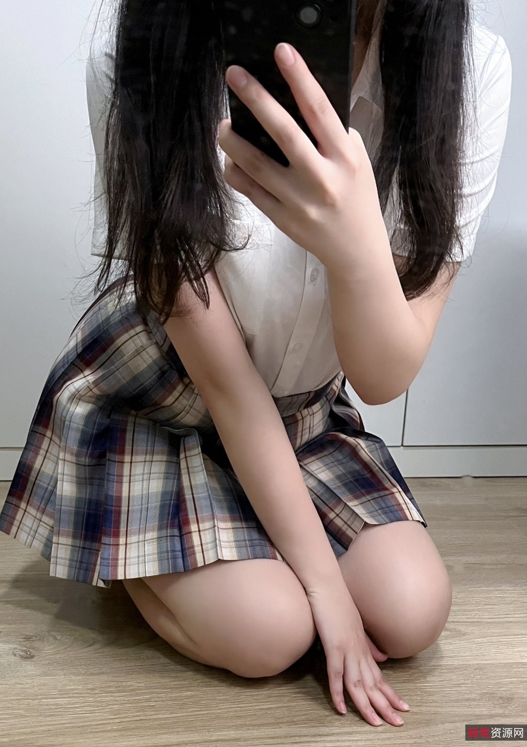 随MomoYih一起感受三人游的乐趣，探索世界的美好！36V10.9G