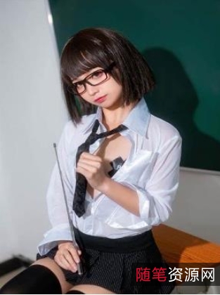 沫沫酱：可爱妹子视频合集，直播平台精彩大放送！