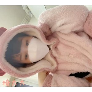 “糖大人-第一视角合集：身姿展示，长凳表演，L屎尿男主”