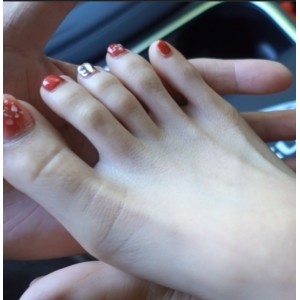 虫哥学妹足X105v56g合集补，梦酱同台，百度ED2K收藏首选