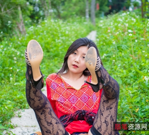 Fullfive女神户外高清合集41v54.1g:展示迷人风采,完整收藏资源