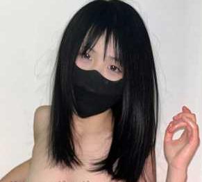 野外社保姬柒柒77kimoji：140个视频2G，研究生打野自暴自弃