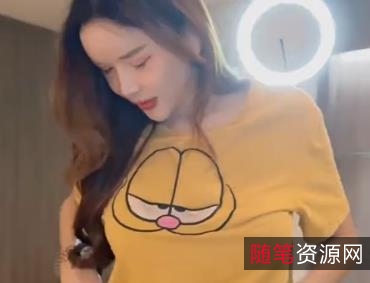 泰国湾湾T花Mimie最新作品《1V-613M》下载观看，设备问题影响画面效果？