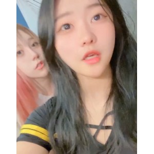 童颜大罩杯miko：41个视频9.1g，百度搜索热度飙升