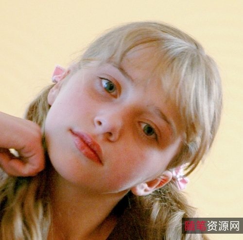 AnastasiaS病弱感妹子合集：9套视频+9V图片，泳装气质可爱绘画参考