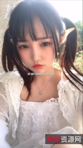 网红妹子青木小荷浮力姬作品合集