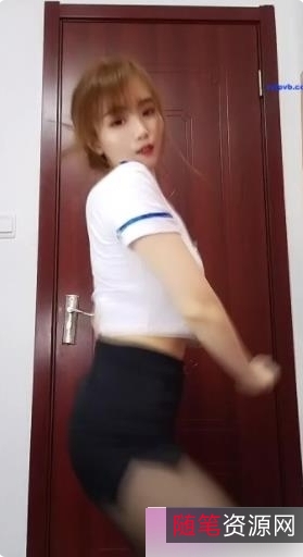 快手网红LIKE娟最新作品集合，49个视频总计4.08G！