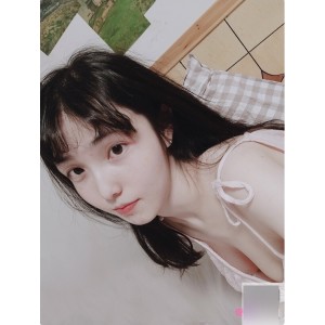 神秘女神EricaHand完具视频合集，208张套图39个视频，总计14G