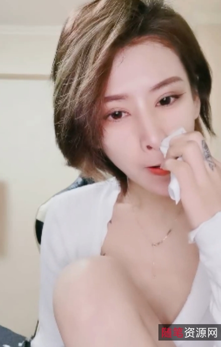 网红蔡美仁:1v+2.08G动作美到爆,快手抖音粉丝70万,百度盘下载