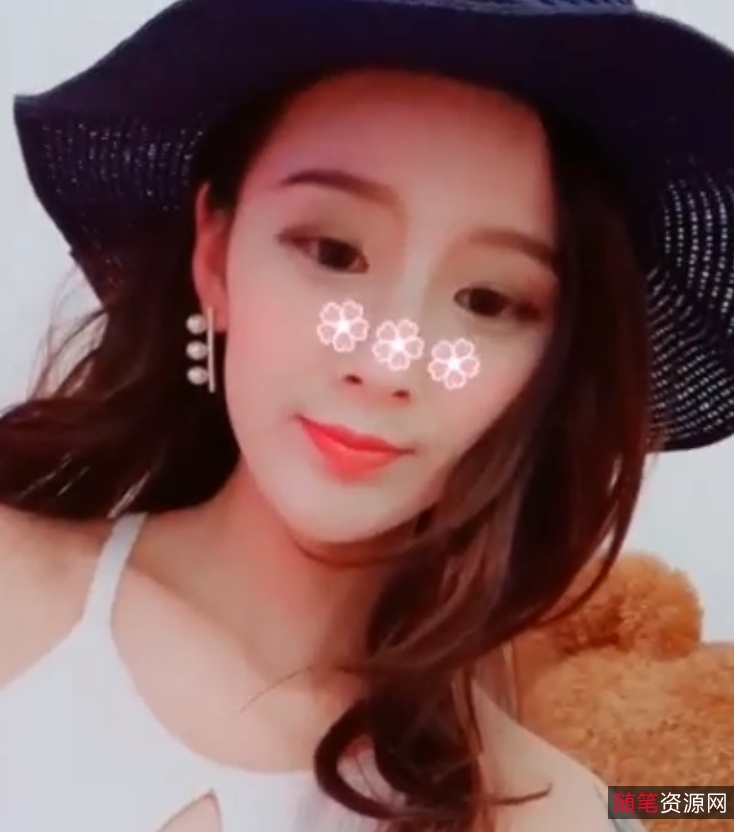 网红主播私人玩物七七炸柠檬新玩法230v114g，老资源百度ED2K收藏补充视频丰富多彩