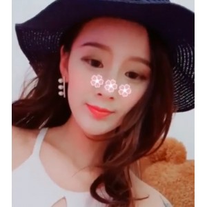 网红主播私人玩物七七炸柠檬新玩法230v114g，老资源百度ED2K收藏补充视频丰富多彩