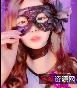 火辣艾米超爽合辑：50个视频总大小4.5G，扭舞身材车灯服装玩就娆男人们的妹子烧辣烧劲