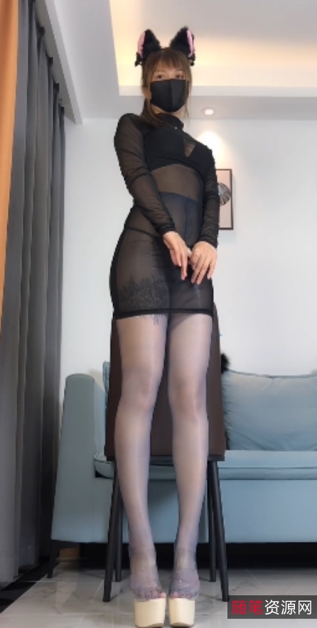 柚柚琪宝高端定制热舞1V1最终版，20V+4.4G视频火爆上贤妗