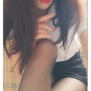 妖怪桃桃子-黑丝教师7三人游2V198MB视频精彩呈现