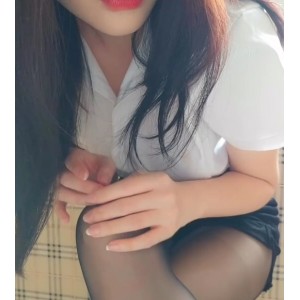 妖怪桃桃子-黑丝教师7三人游2V198MB视频精彩呈现