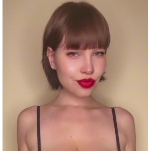 上官带刀推特150v小视频无水印，1.05G大罩杯风，百度盘下载