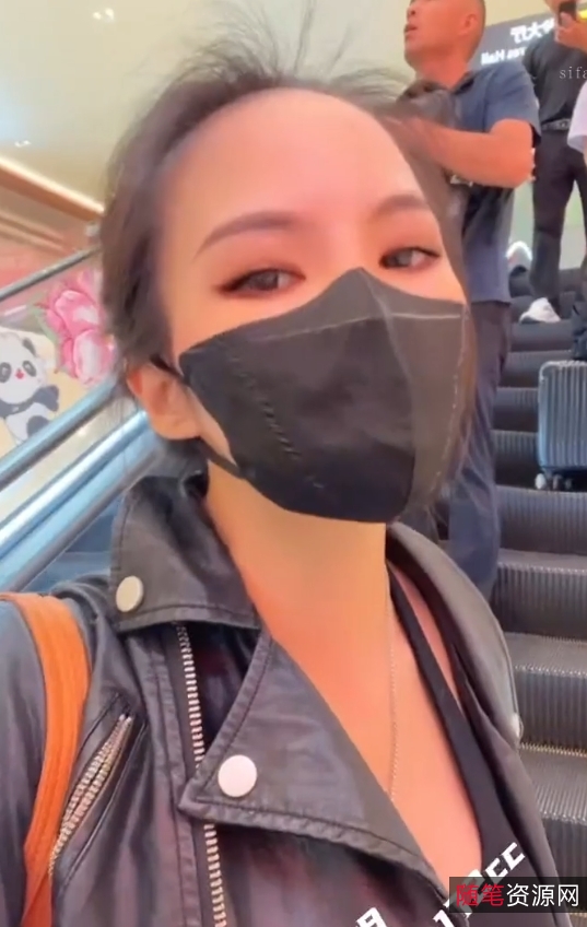 《赫拉健身女神私拍20.7g合集》网络热议的健身学习宝典