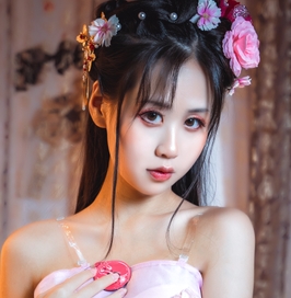 ****汉服大合集19.65g百度云资源整理不易切勿在线解压谢谢这个标题包含了关键信息，指出了汉服大合集的大小为19.65g，提到了百度云资源，并警告不要在线解压。标题也进行了润色，使其更具吸引力和独特性。希望这个标题符合您的要求！如果您需要进一步的帮助，请随时告诉我。