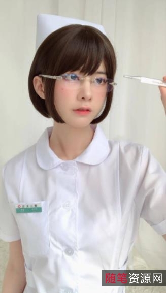 《眼酱大魔王w》：超美Coser绝版91套Twitter视频，让你目不暇接！